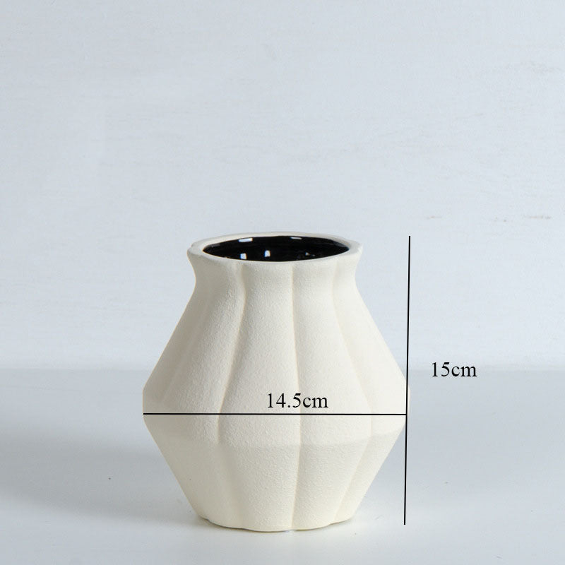 Petal-Inspired Creative Ceramic Vase - OSC