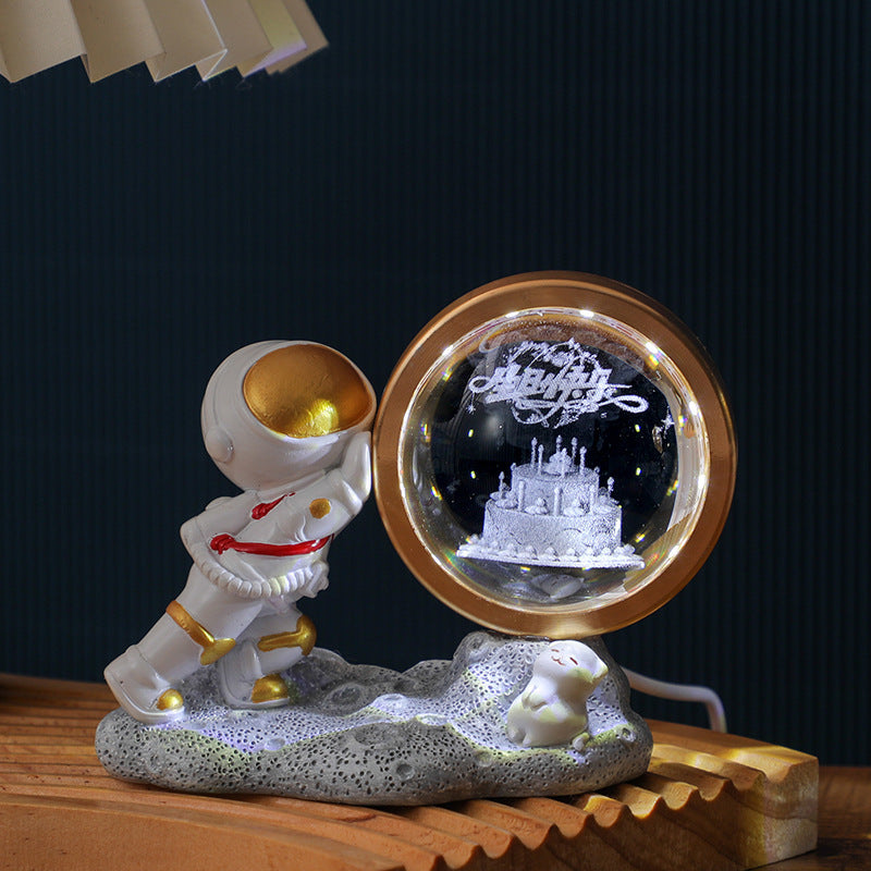 Astronaut Carved Night Lamp - OSC