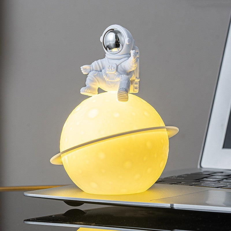 Mini Astronaut Night Lamp - OSC